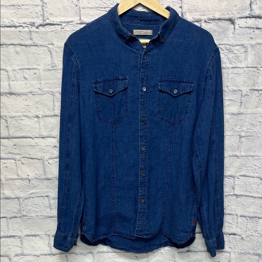 Banana Republic Heritage Collection Grant Fit Dark Blue Casual Button Down Shirt